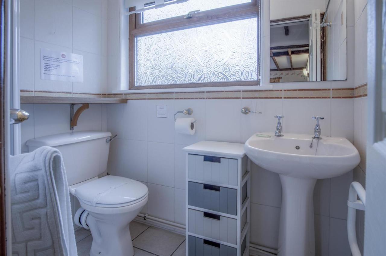Holiday home Honeysuckle - 1 Bedroom - Amroth