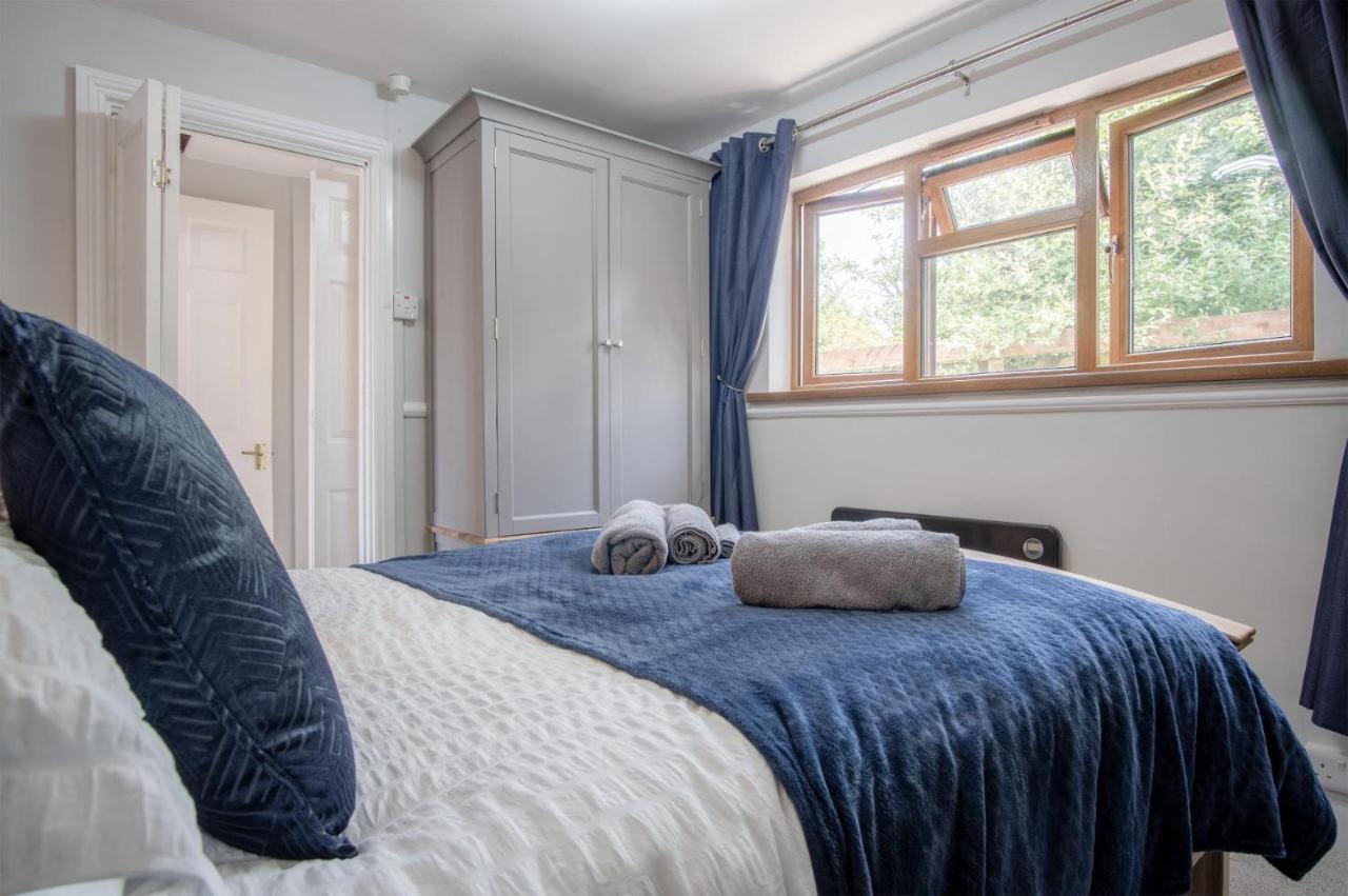 Honeysuckle - 1 Bedroom - Holiday home Amroth